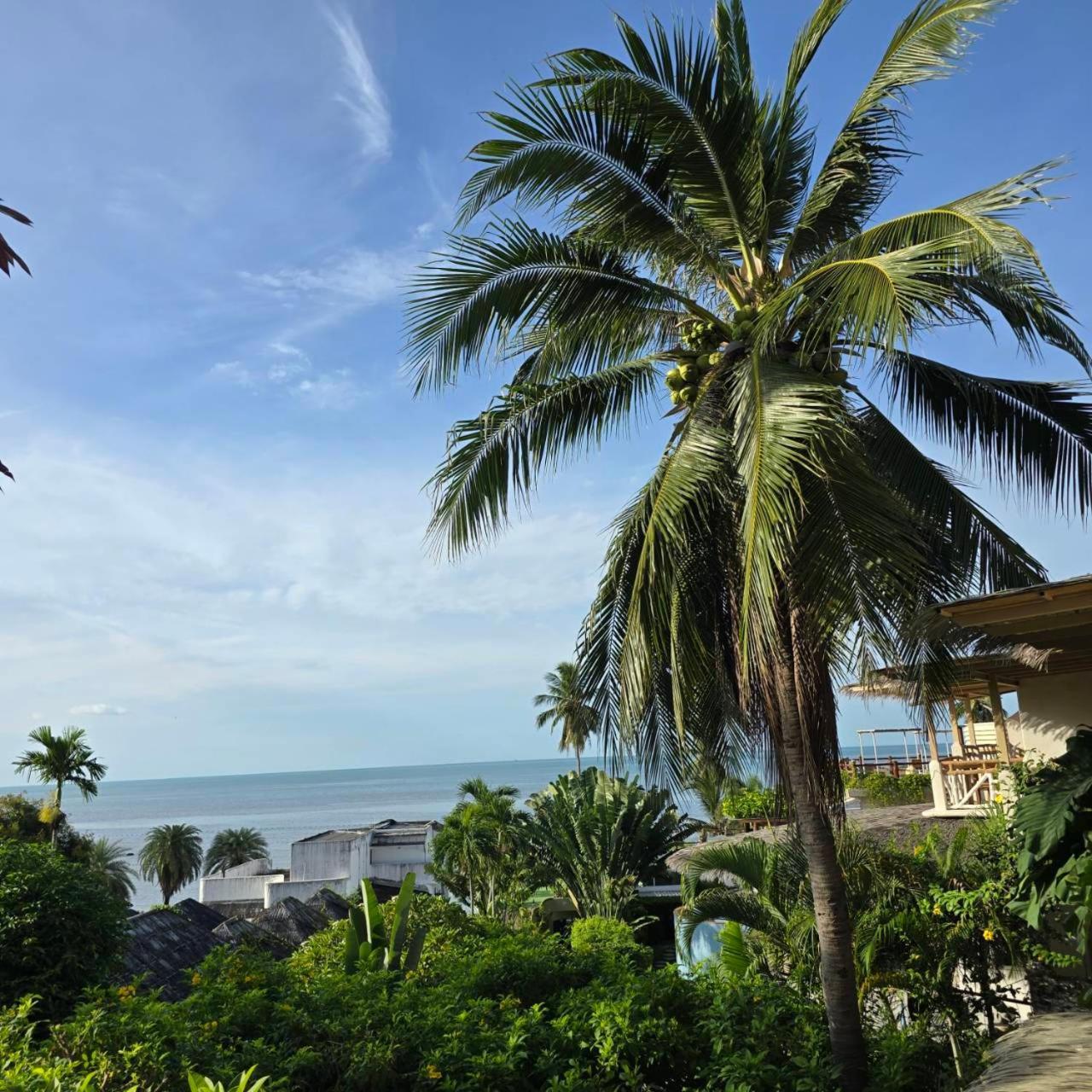 Resort The Rock Samui Beachfront - Sha
