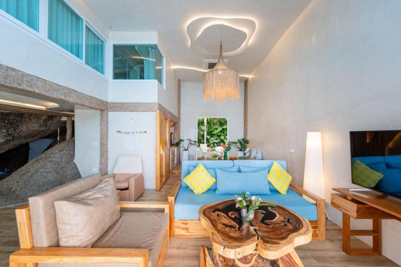 Resort The Rock Samui Beachfront - Sha 5*